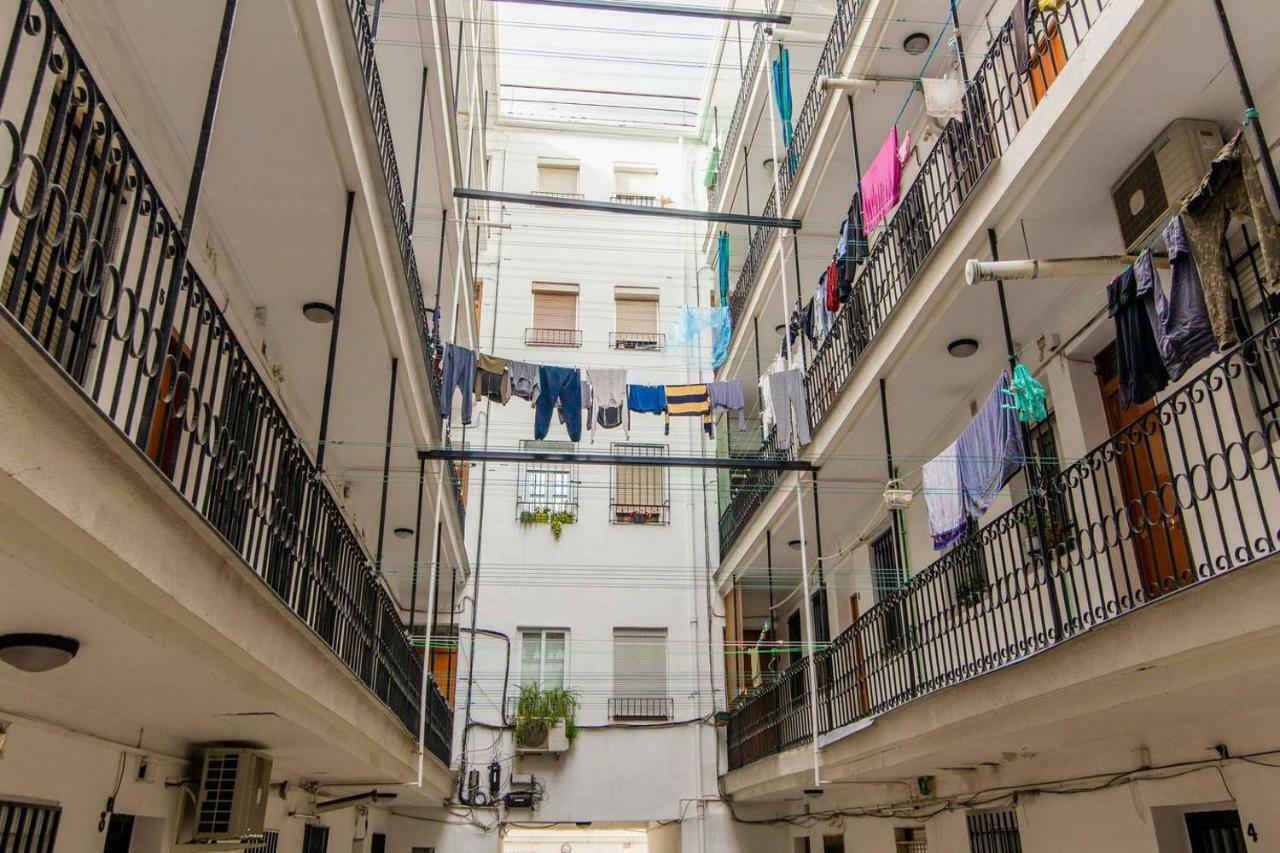 Cozy And Modern Apartment For 4 In Madrid Exterior foto